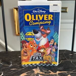 Walt Disney Masterpiece Oliver & Company VHS
